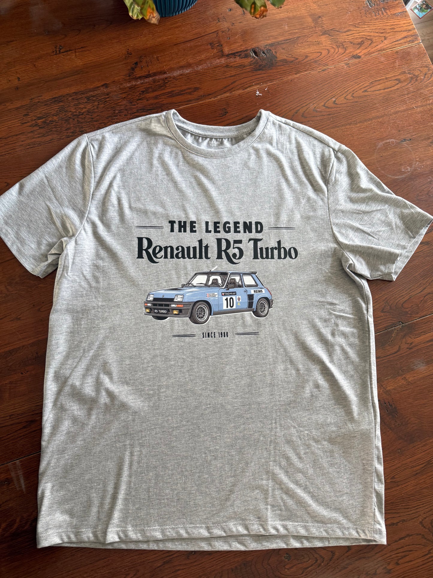 T-shirt Renault R5 Turbo – Cadeau Passion Auto