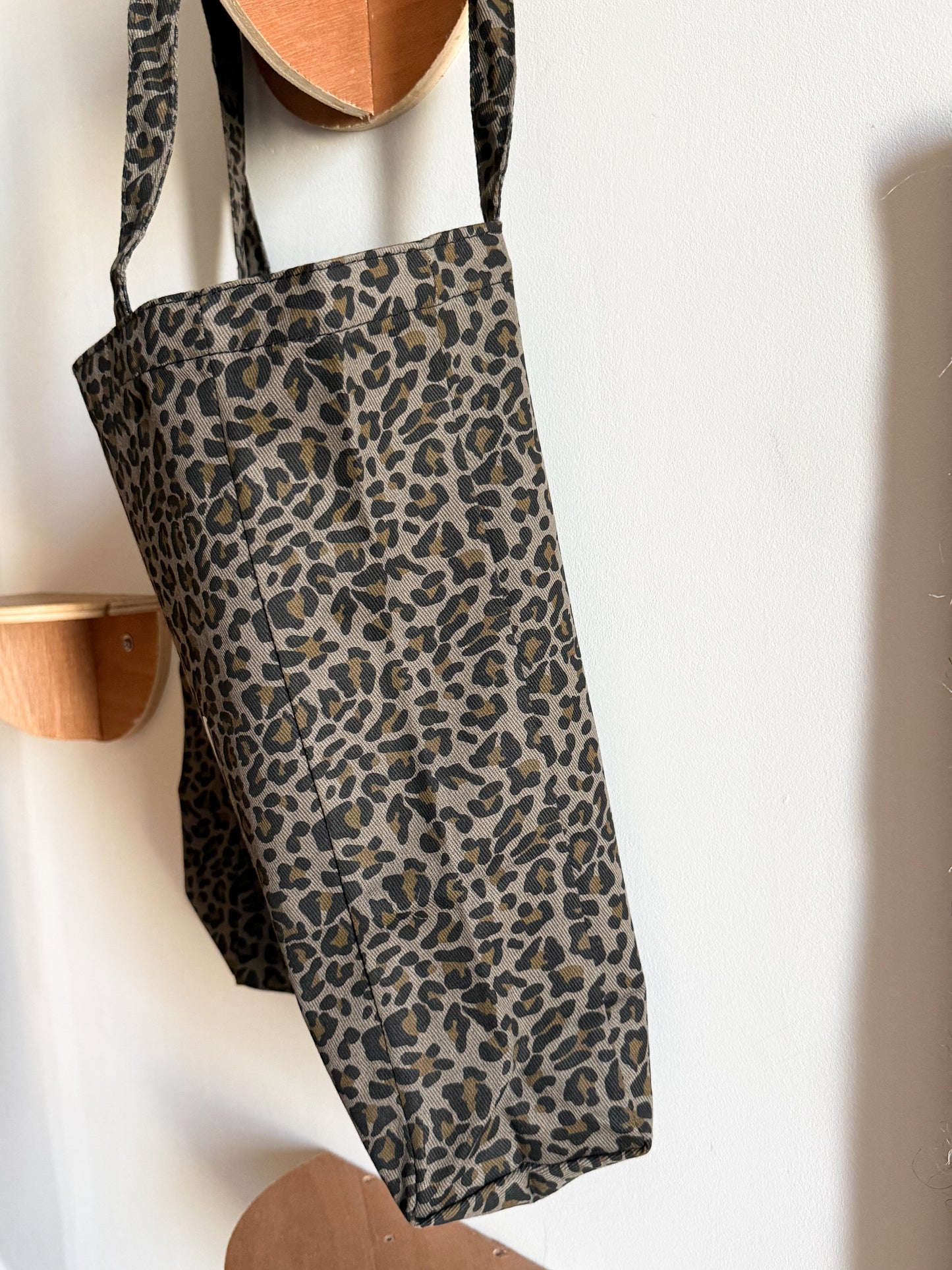 Tote Bag Léopard "In My Mom Era"