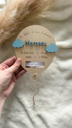 Support bracelet de naissance personnalisé en bois – Ballon