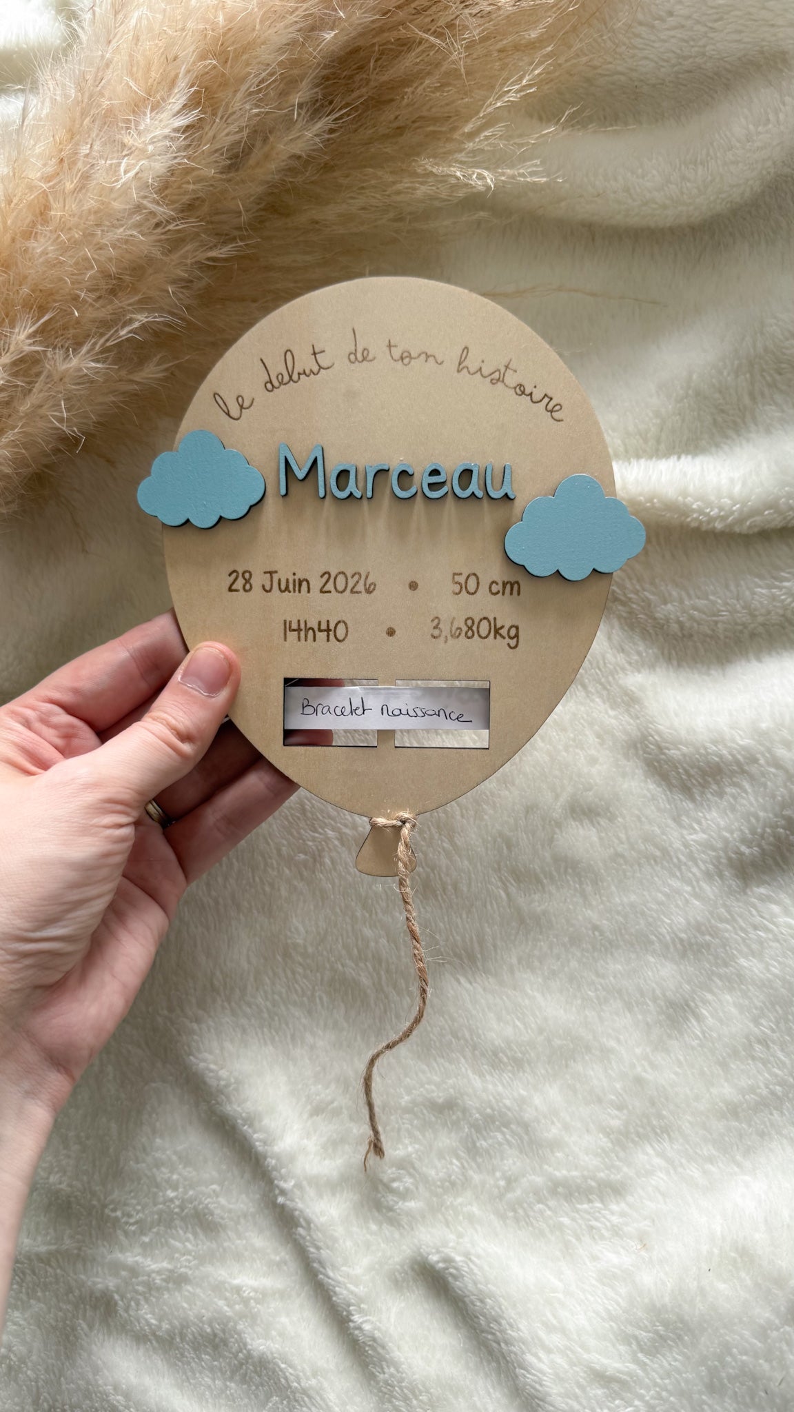Support bracelet de naissance personnalisé en bois – Ballon